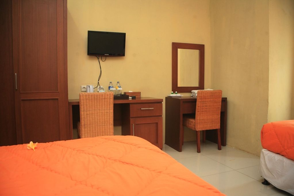 Hotel Kyriad Bukit Gumati Bogor Zimmer foto